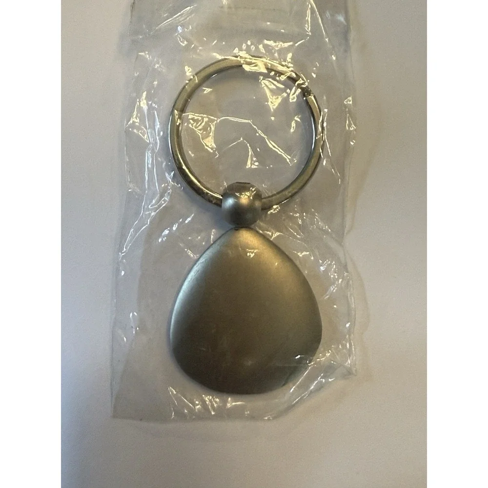Vintage NEW Cairns Australia Silver Tone Marlin Fish - Keyring 3